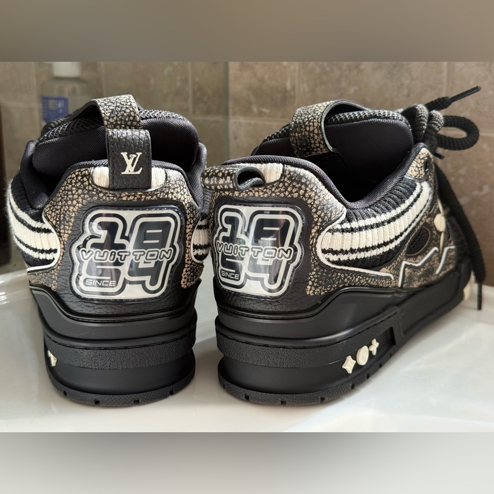 Louis Vuitton Black and Gold Patterned Sneakers